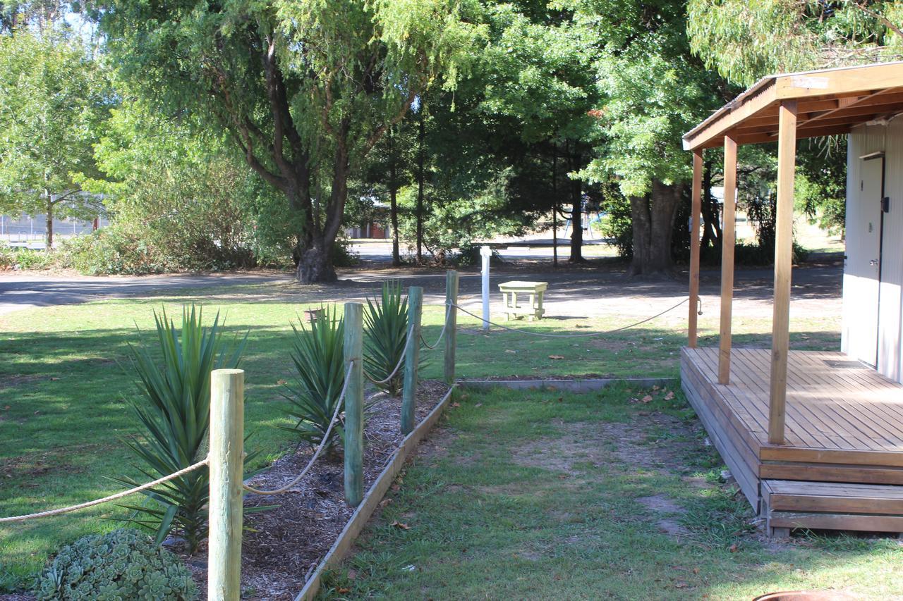 Wonky Stables Holiday Park Forrest Extérieur photo